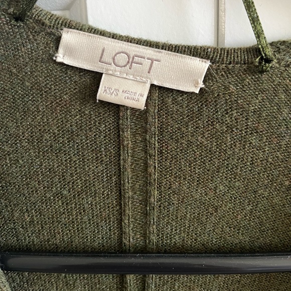 LOFT Green Short Sleeve Cardigan - Picture 4 of 4